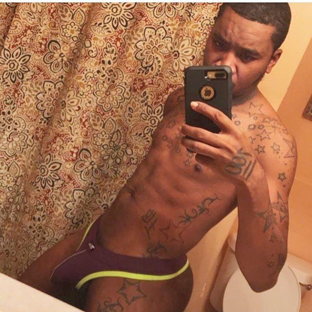 @kock_diezel Shows off his Gem